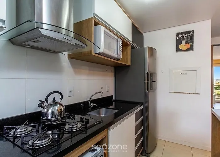 Apartamento Apto. C/ Varanda E Churrasq. Privativa Mtza0204 Porto Alegre