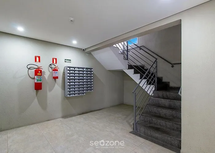 Apto. C/ Varanda E Churrasq. Privativa Mtza0204 Apartamento Porto Alegre